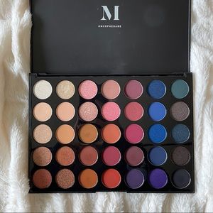 Morphe 35V Artistry Palette